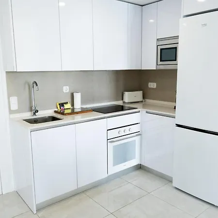 Apartment Benalbeach & Views With Terrace By Ele Benalmadena
