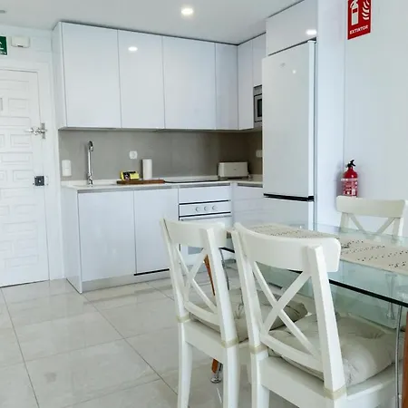 Benalbeach & Views With Terrace By Ele Apartment